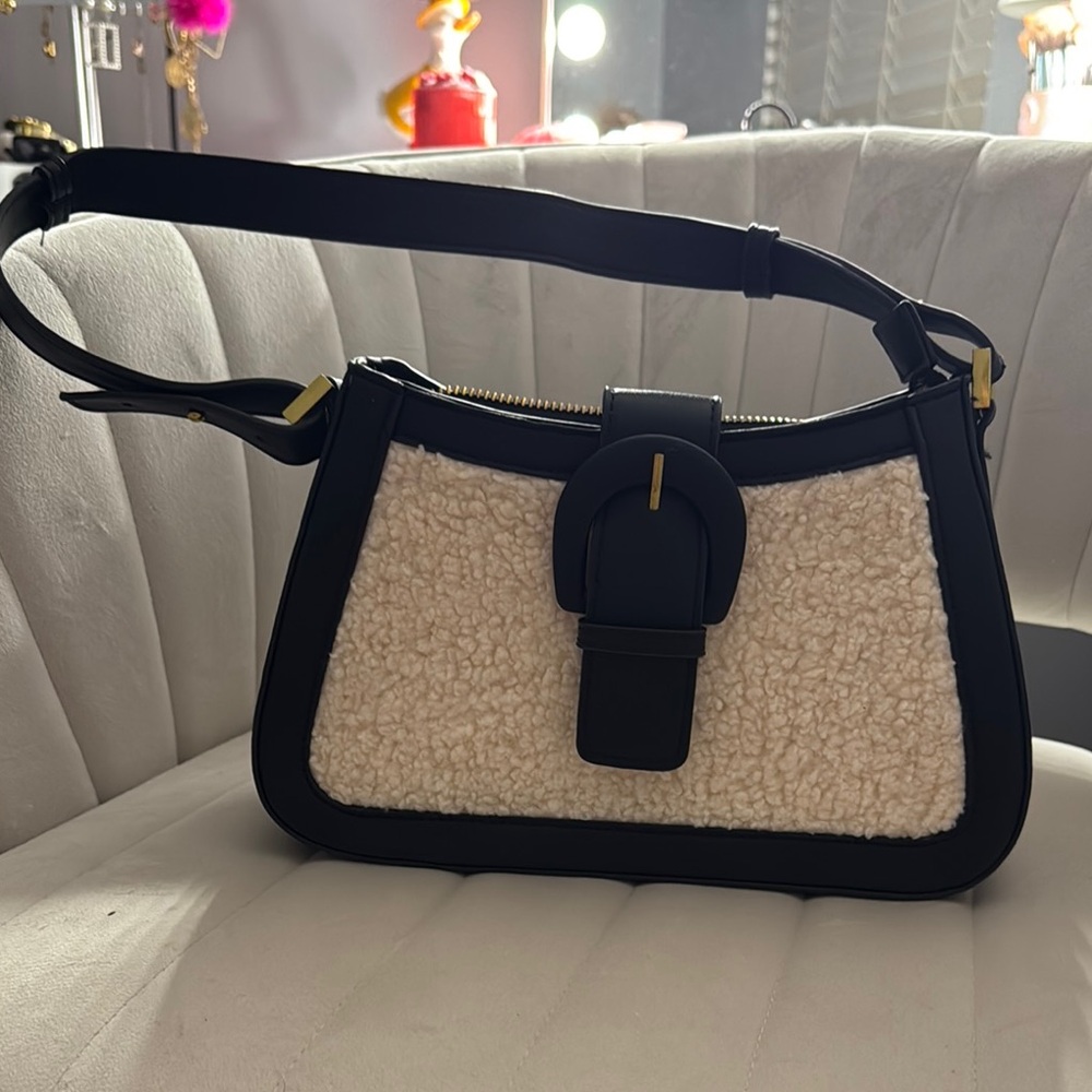 Black and Cream Women's Bag